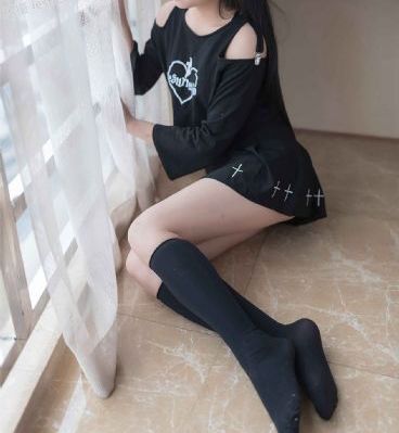 春花焰电视剧免费观看吴谨言