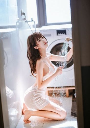 毛林林