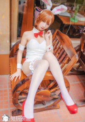 桃色在线观看