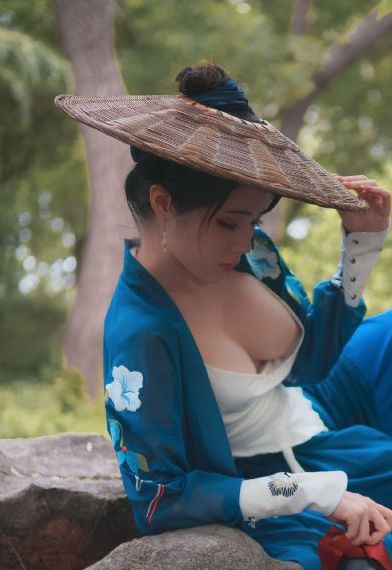 奸人坚