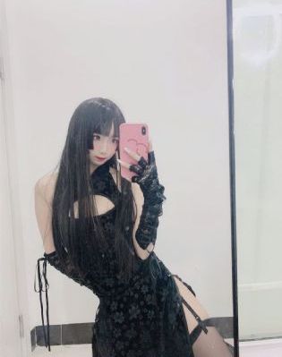 女狱秘闻